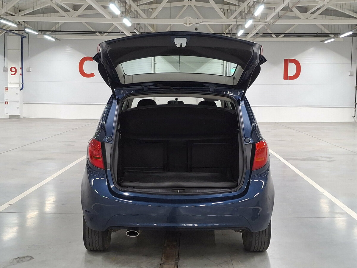 Opel Meriva с пробегом — 2011 год. Фото: #9
