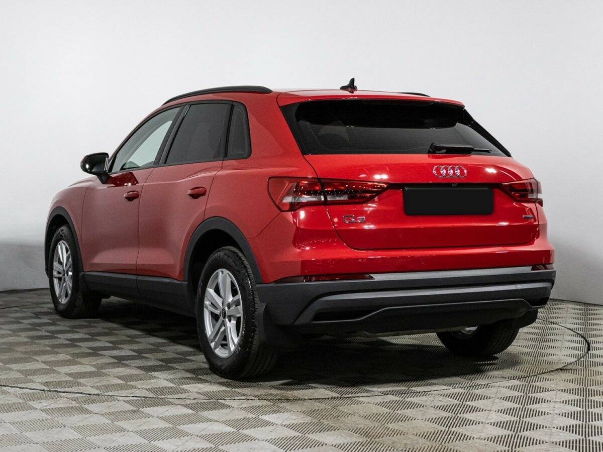 Audi Q3 с пробегом — 2021 год. Фото: #6