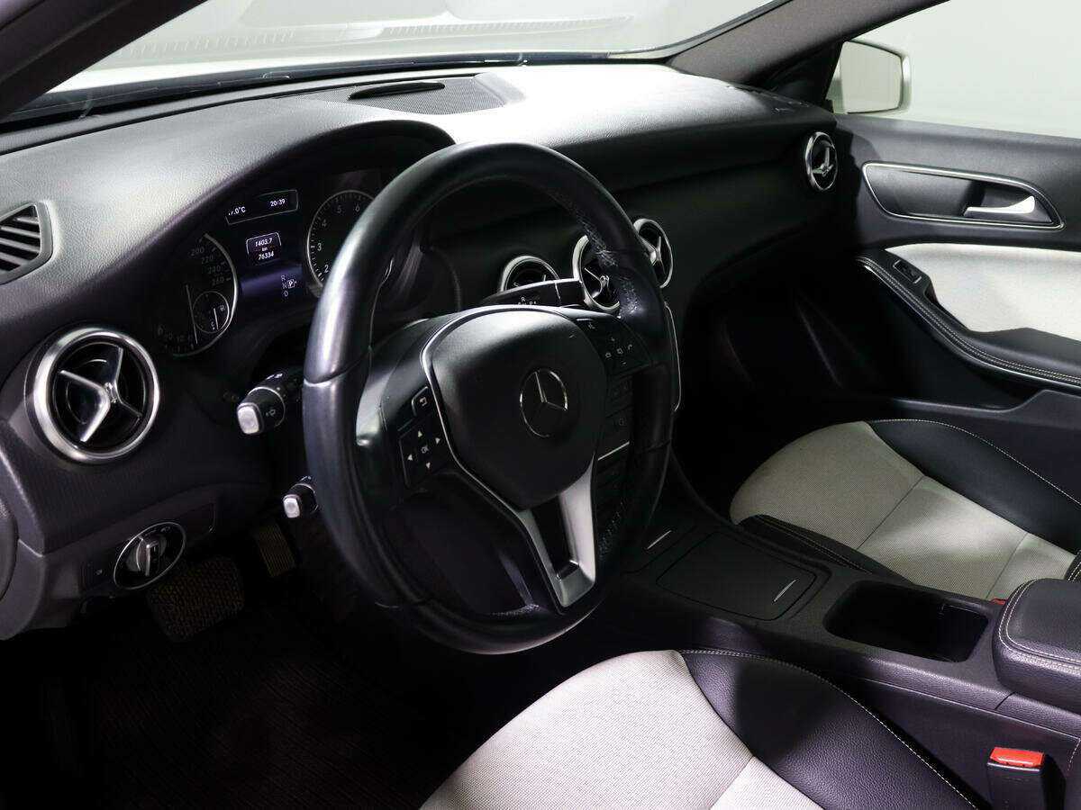 Mercedes-Benz A-Класс с пробегом — 2014 год. Фото: #12