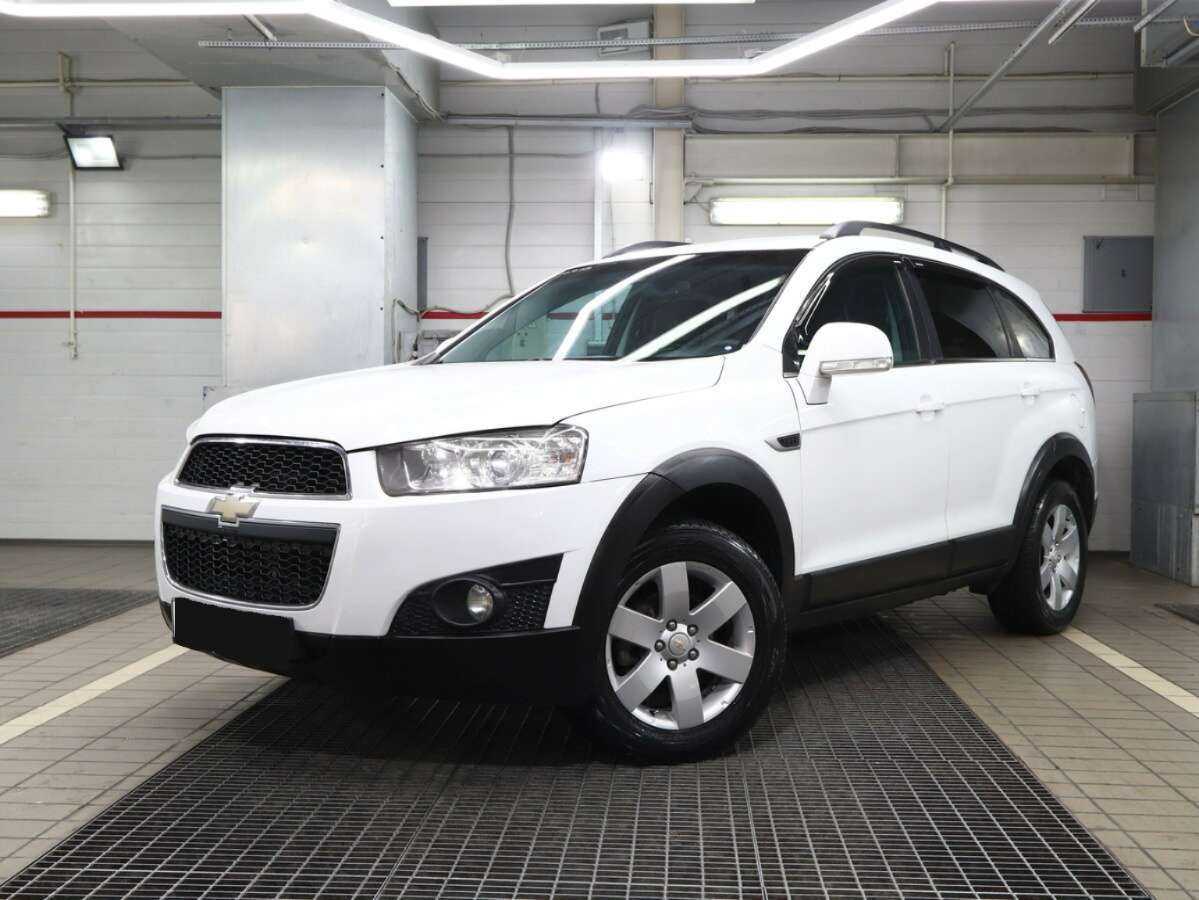 Chevrolet Captiva с пробегом — 2012 год. Фото: #0