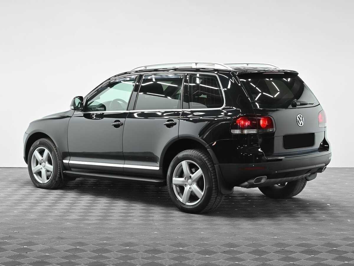 Volkswagen Touareg с пробегом — 2007 год. Фото: #2