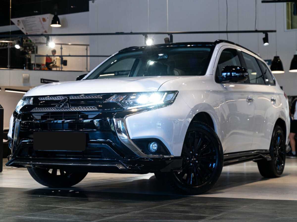 Mitsubishi Outlander с пробегом — 2022 год. Фото: #0