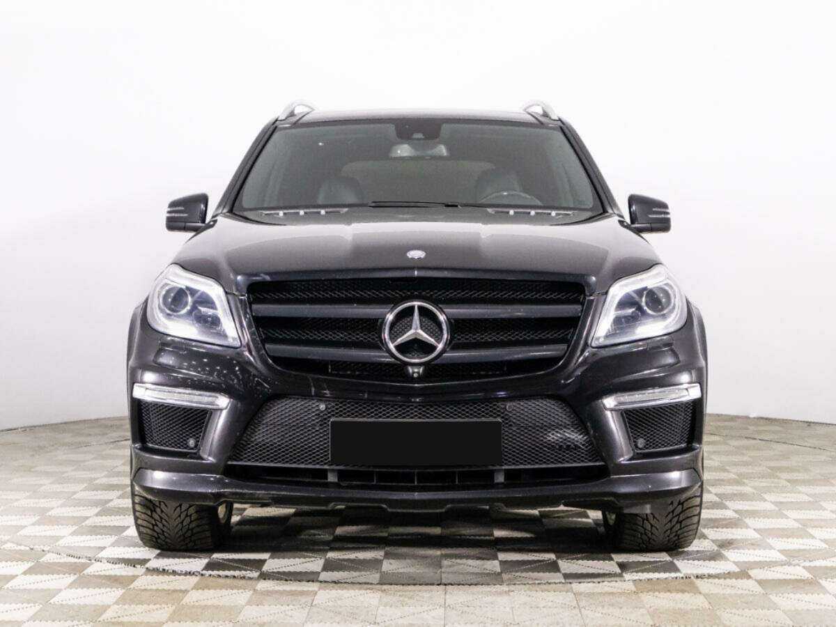 Mercedes-Benz GL-Класс с пробегом — 2015 год. Фото: #1