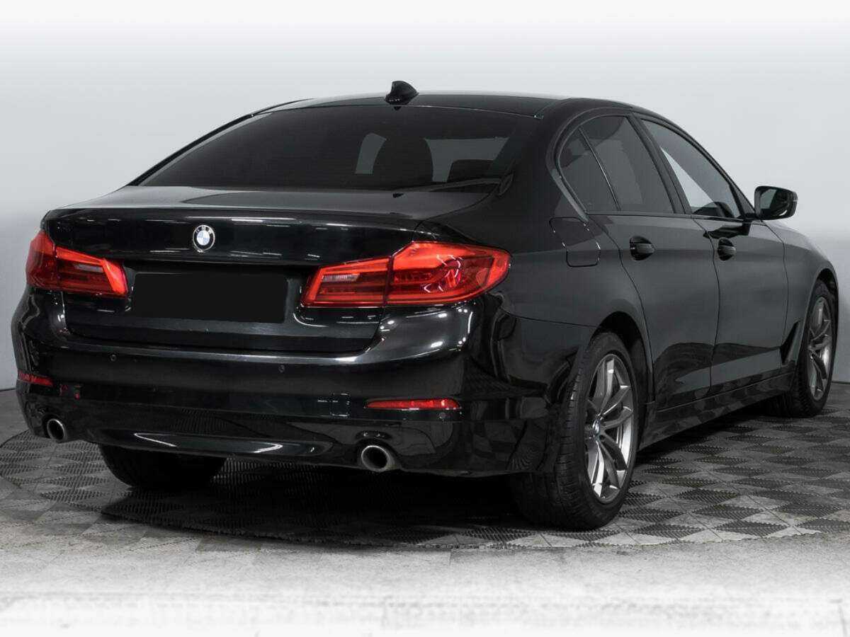 BMW 5 серии с пробегом — 2017 год. Фото: #4