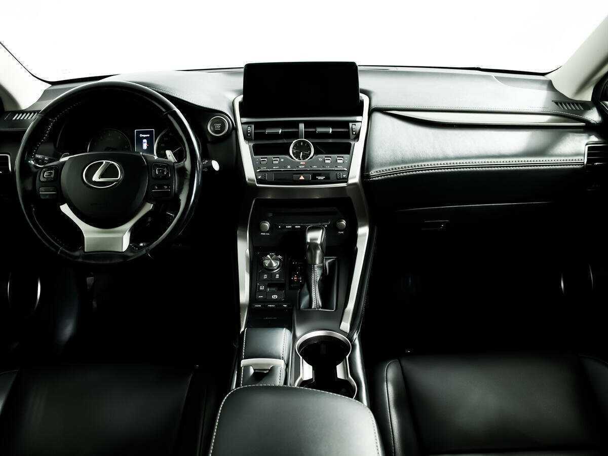 Lexus NX с пробегом — 2017 год. Фото: #10