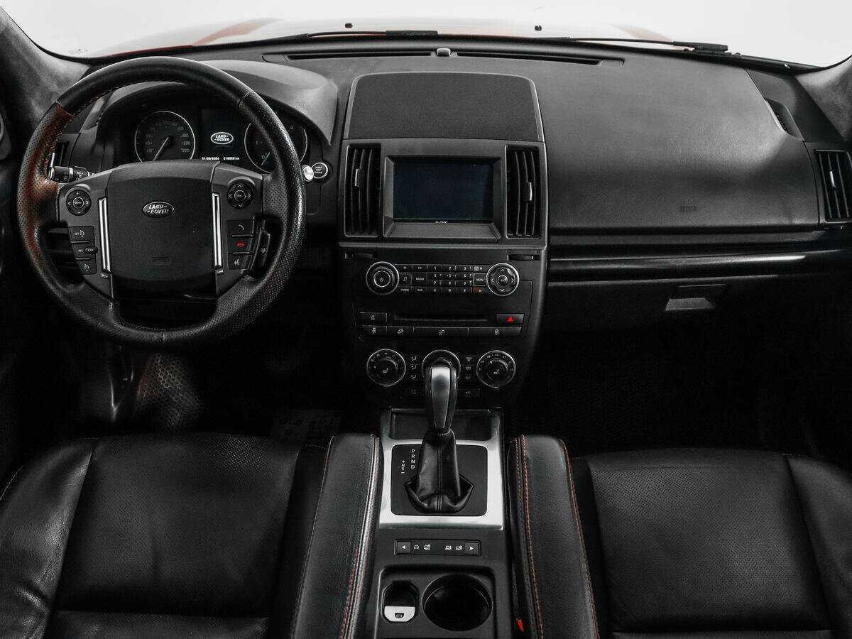 Land Rover Freelander с пробегом — 2014 год. Фото: #13
