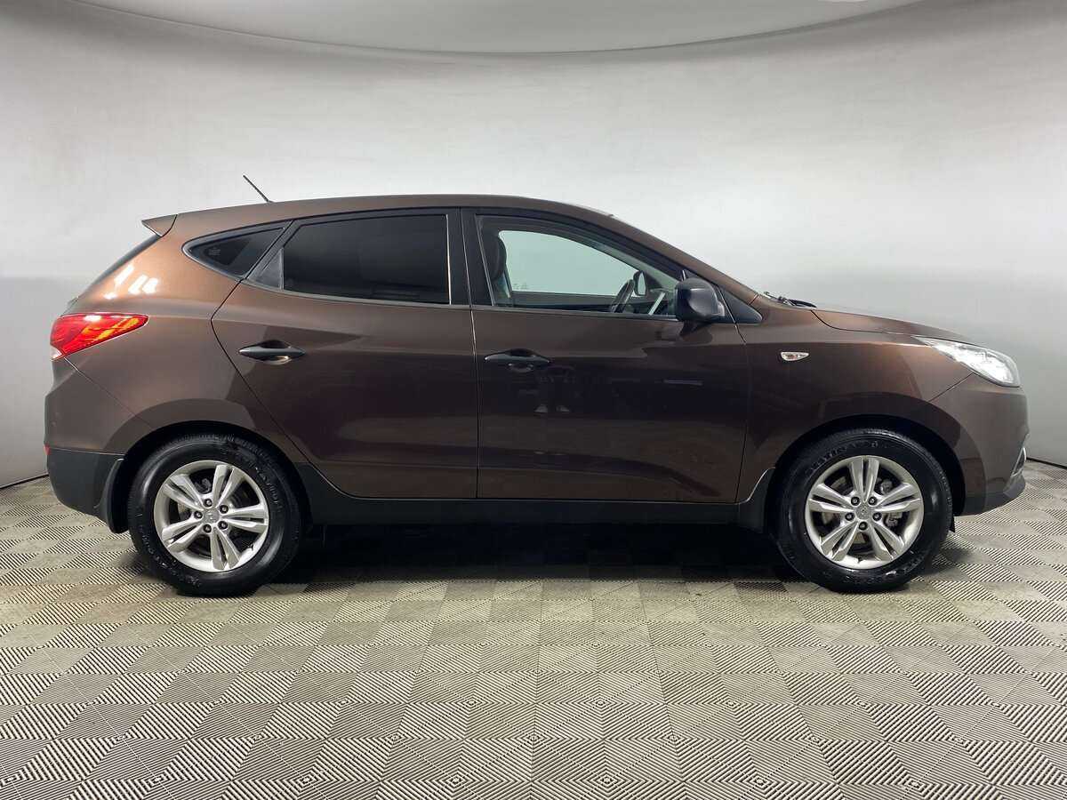 Hyundai ix35 с пробегом — 2010 год. Фото: #3