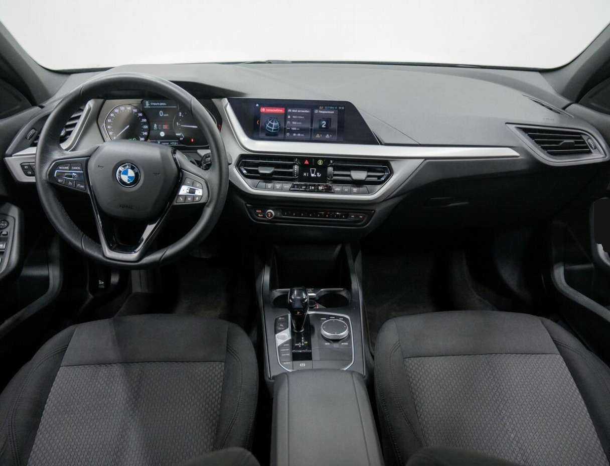 BMW 1 серии с пробегом — 2019 год. Фото: #9