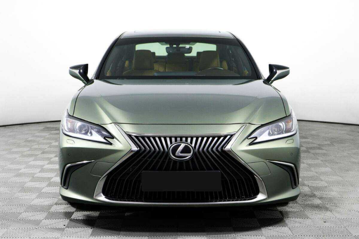 Lexus ES с пробегом — 2021 год. Фото: #1