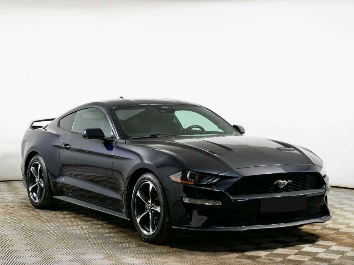 Ford Mustang с пробегом — 2021 год. Фото: #2
