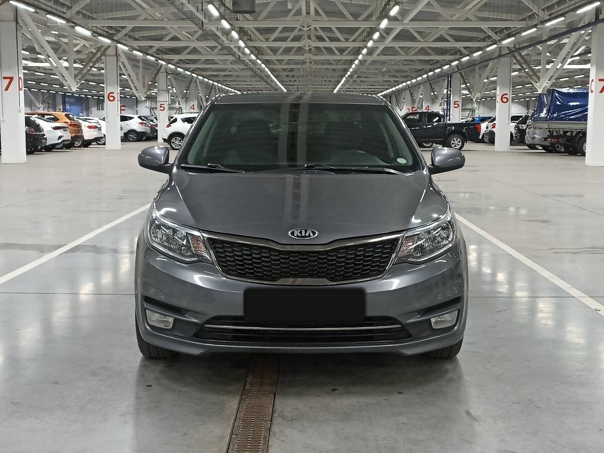 Kia Rio с пробегом — 2016 год. Фото: #1