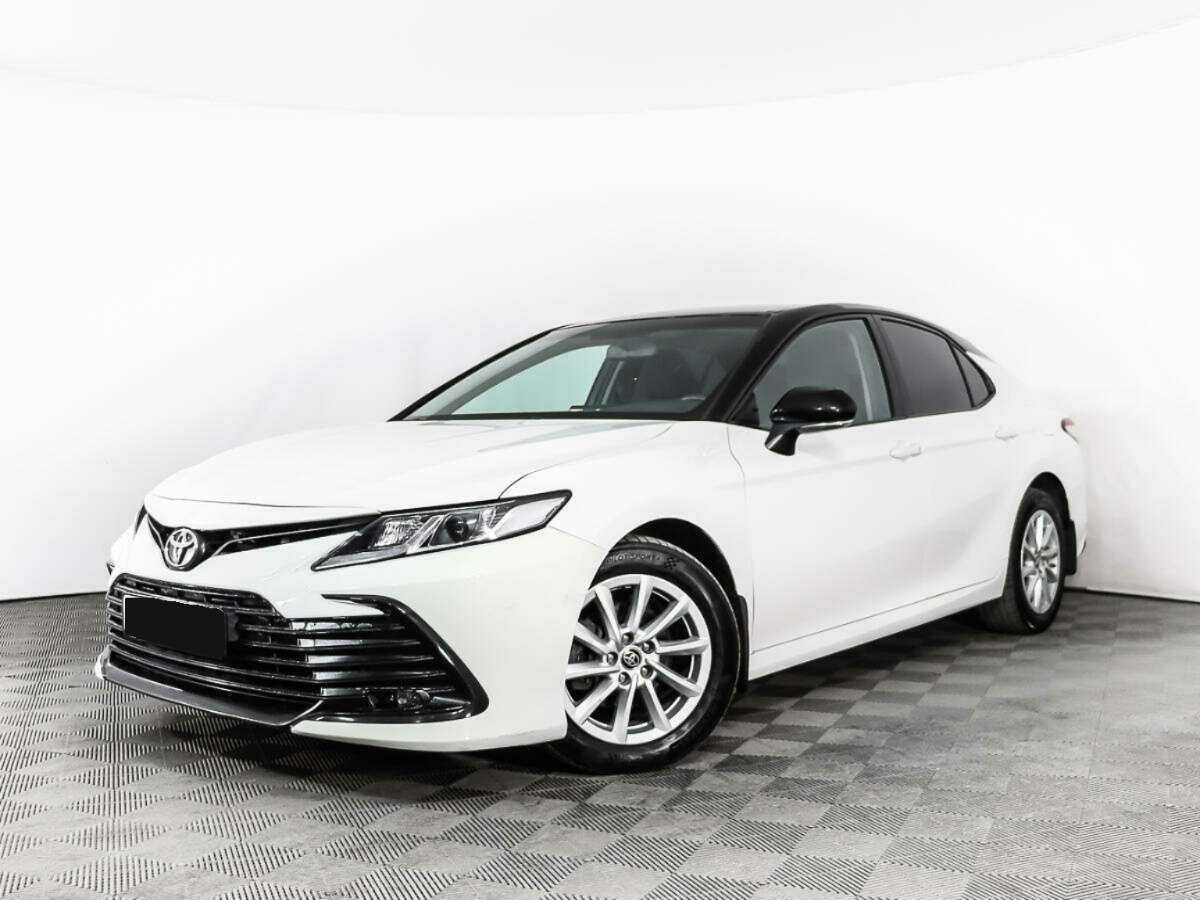 Toyota Camry с пробегом — 2021 год. Фото: #0