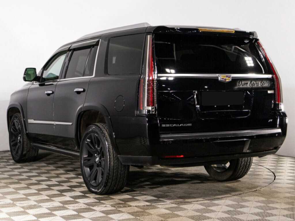 Cadillac Escalade с пробегом — 2015 год. Фото: #6