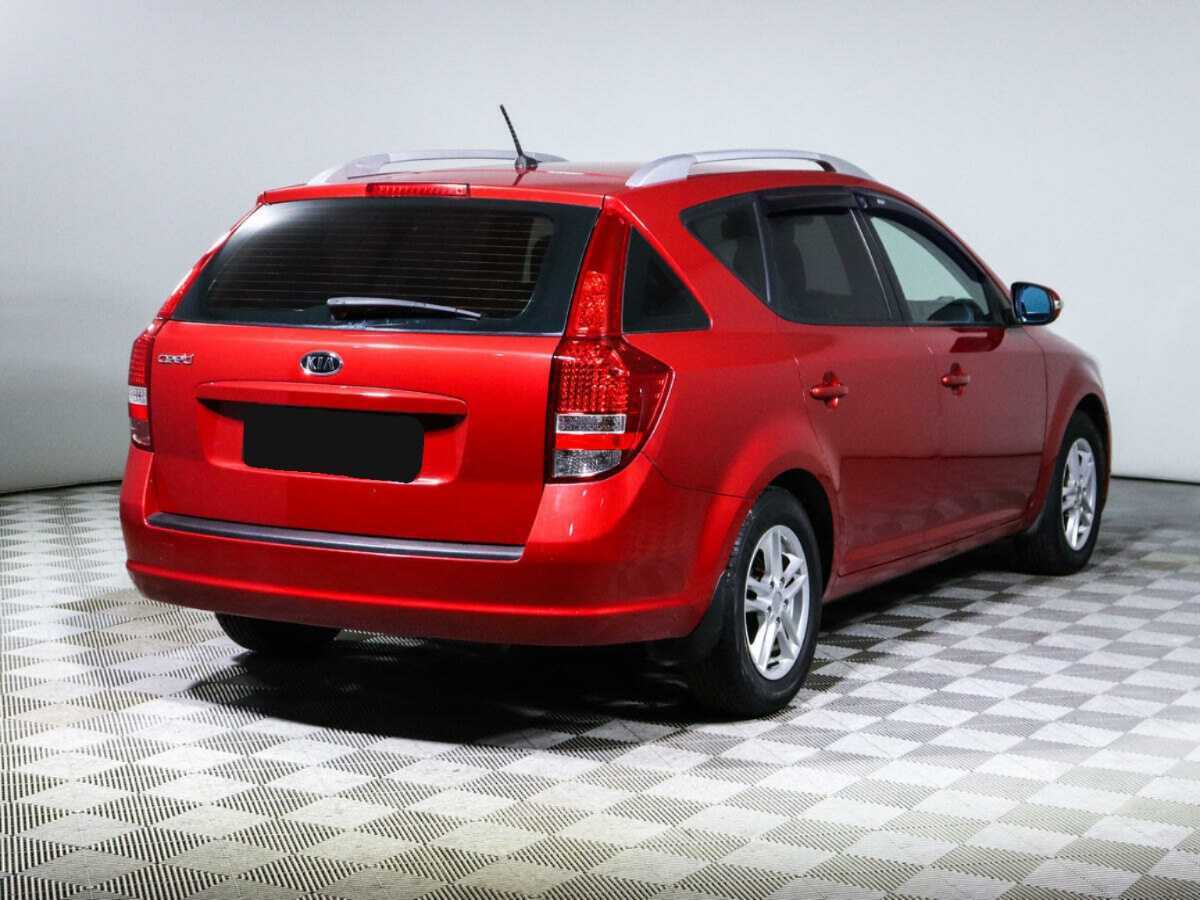Kia Ceed с пробегом — 2010 год. Фото: #3