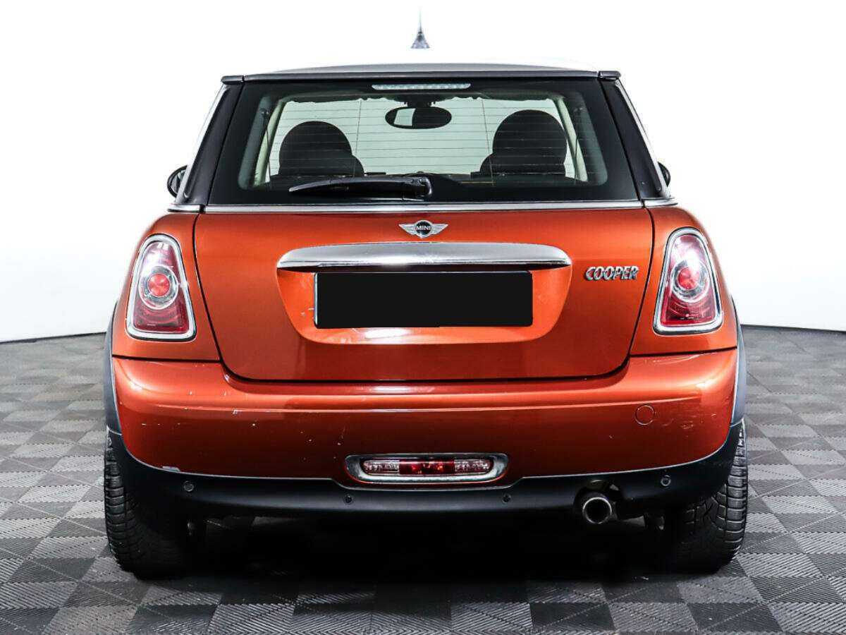 Mini Hatch с пробегом — 2012 год. Фото: #5