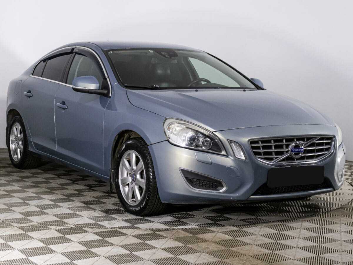 Volvo S60 с пробегом — 2011 год. Фото: #2