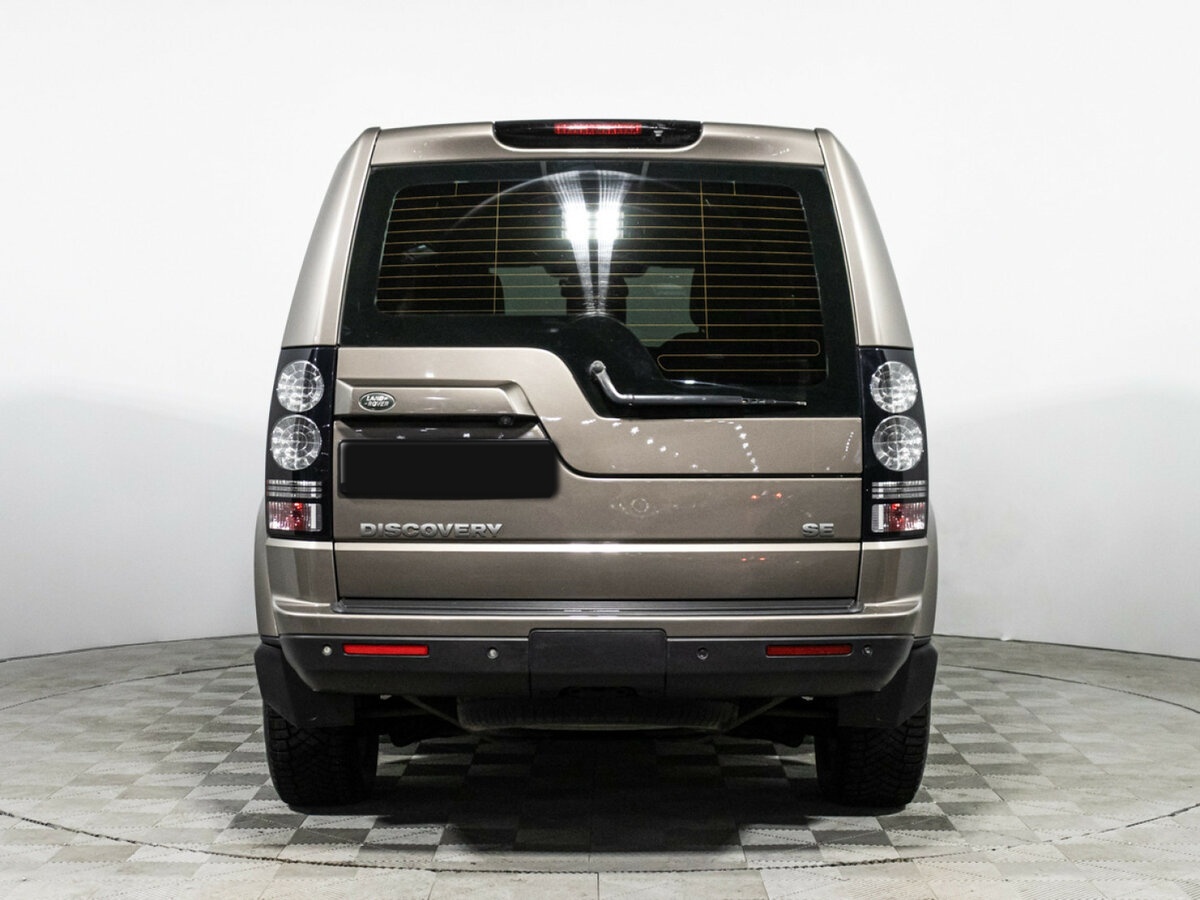 Land Rover Discovery с пробегом — 2014 год. Фото: #4