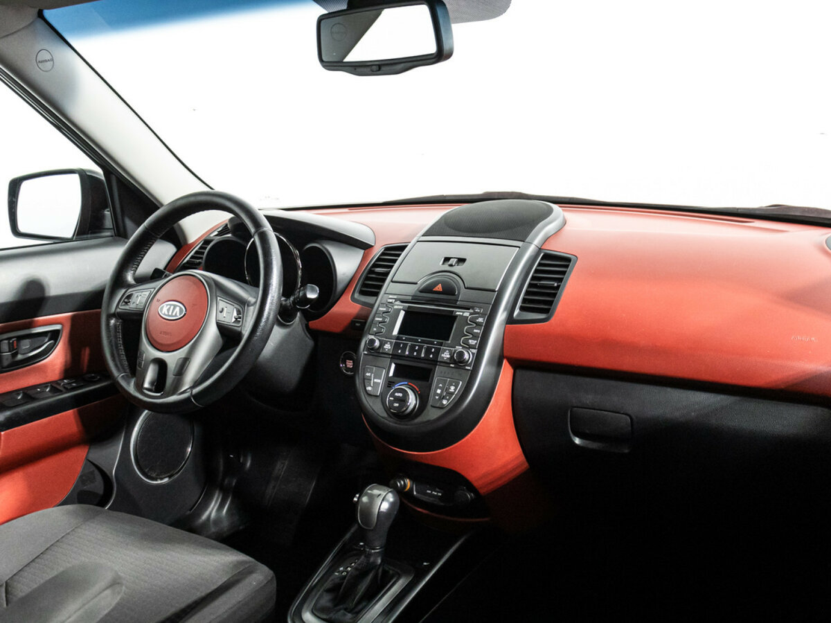 Kia Soul с пробегом — 2010 год. Фото: #8