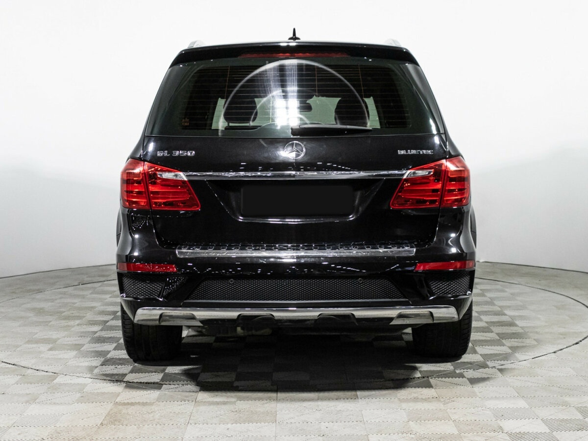 Mercedes-Benz GL-Класс с пробегом — 2014 год. Фото: #4