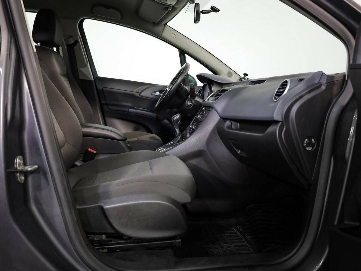 Opel Meriva с пробегом — 2011 год. Фото: #16