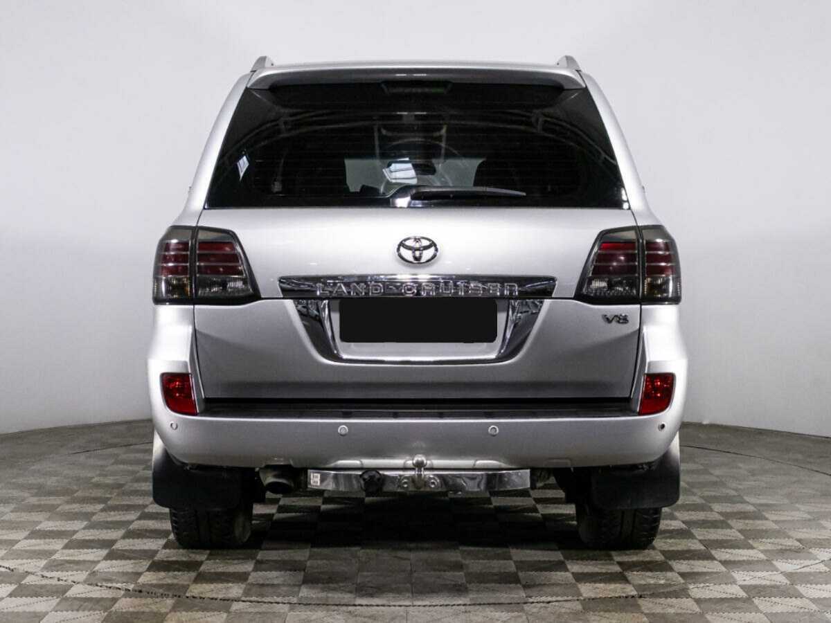 Toyota Land Cruiser с пробегом — 2011 год. Фото: #4