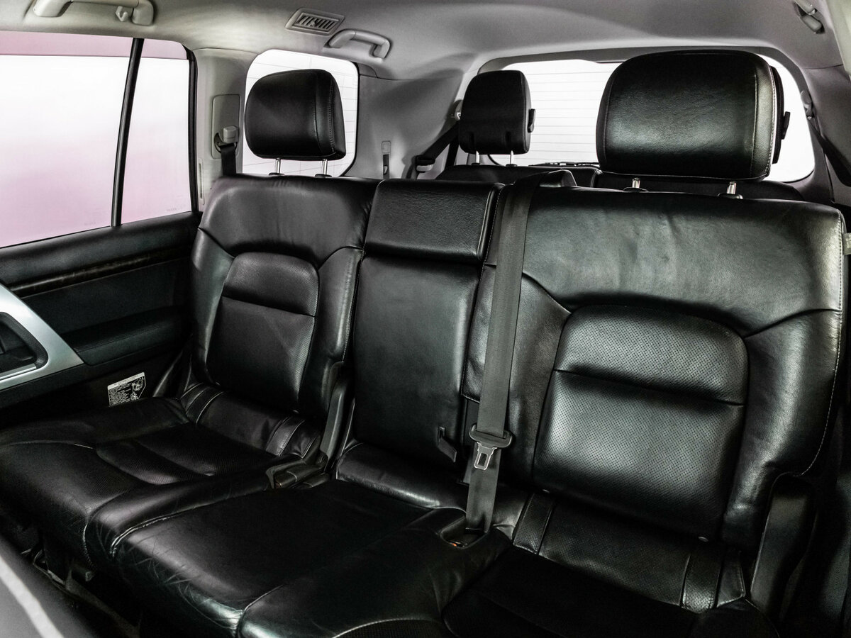 Toyota Land Cruiser с пробегом — 2012 год. Фото: #20