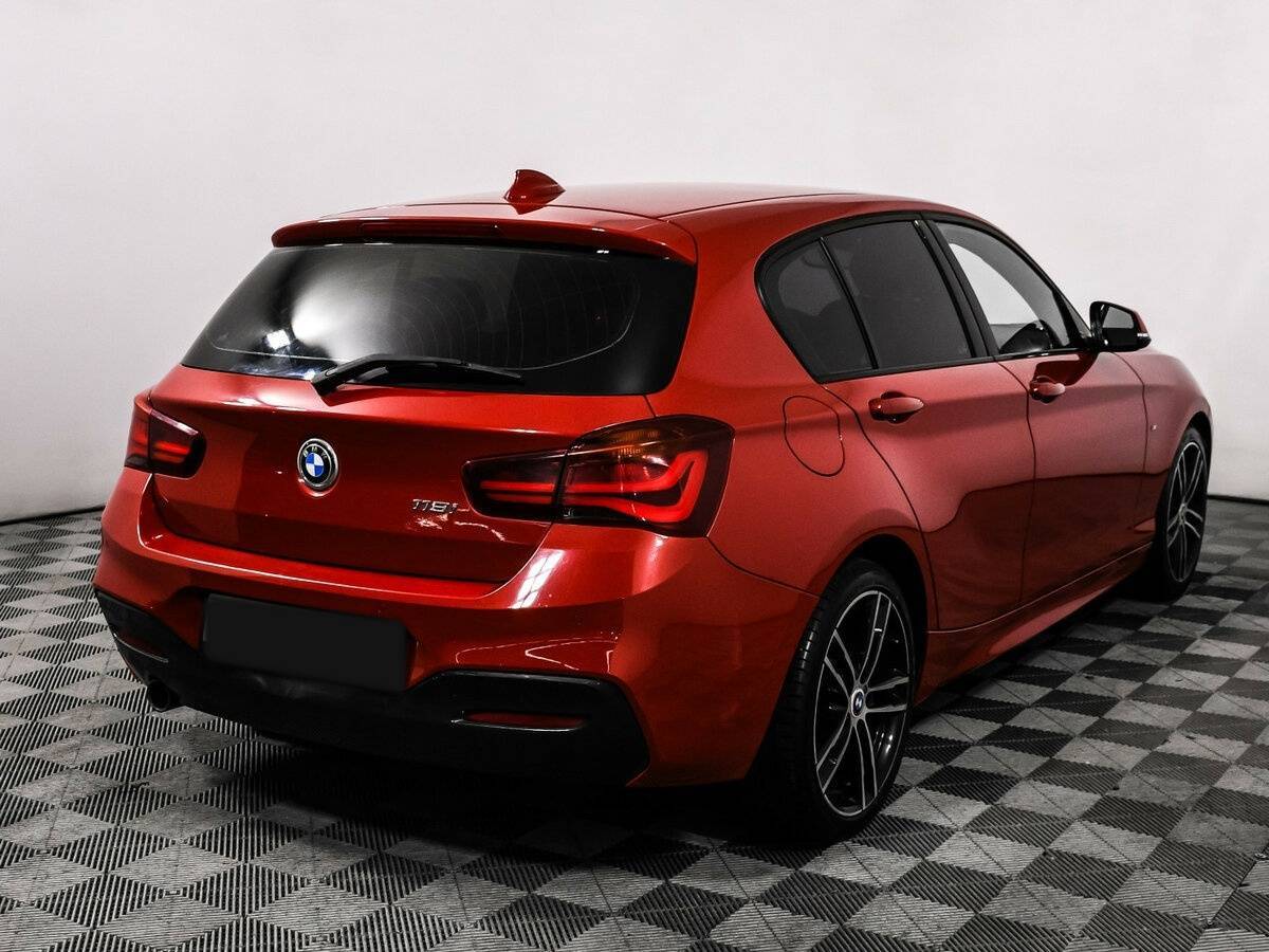 BMW 1 серии с пробегом — 2018 год. Фото: #4