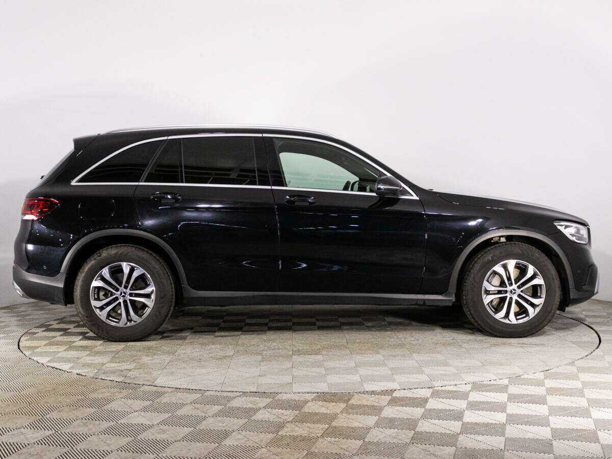 Mercedes-Benz GLC с пробегом — 2019 год. Фото: #3