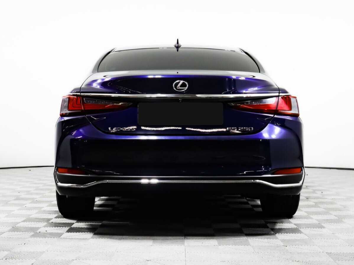 Lexus ES с пробегом — 2021 год. Фото: #5
