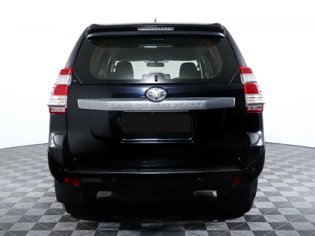 Toyota Land Cruiser Prado с пробегом — 2017 год. Фото: #4