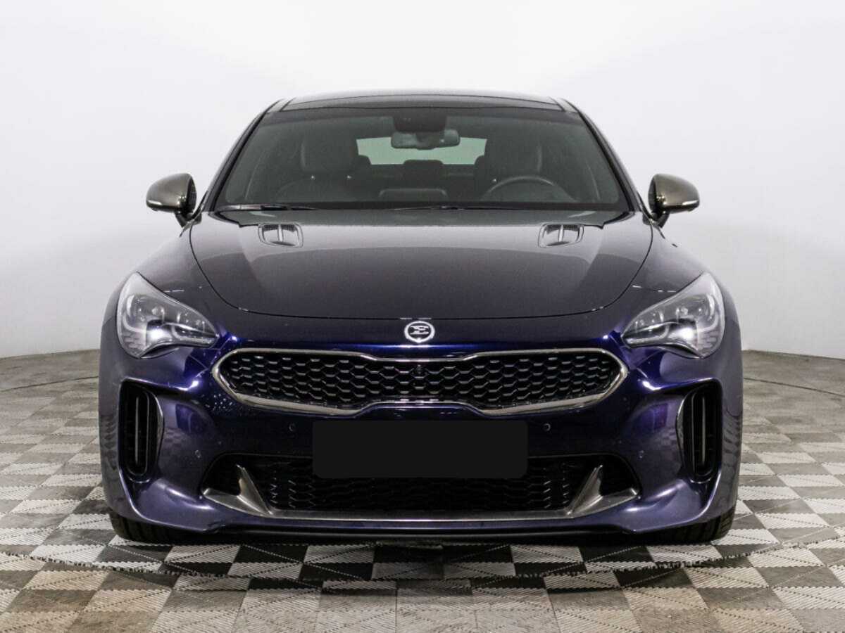 Kia Stinger с пробегом — 2018 год. Фото: #1