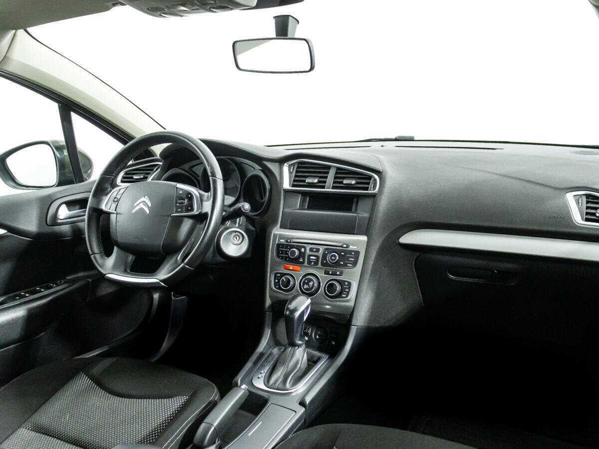 Citroen C4 с пробегом — 2016 год. Фото: #8