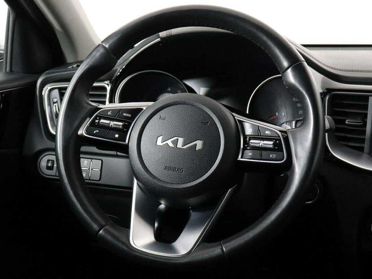 Kia Ceed с пробегом — 2021 год. Фото: #11