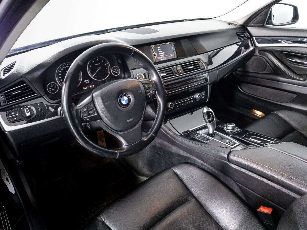 BMW 5 серии с пробегом — 2012 год. Фото: #10