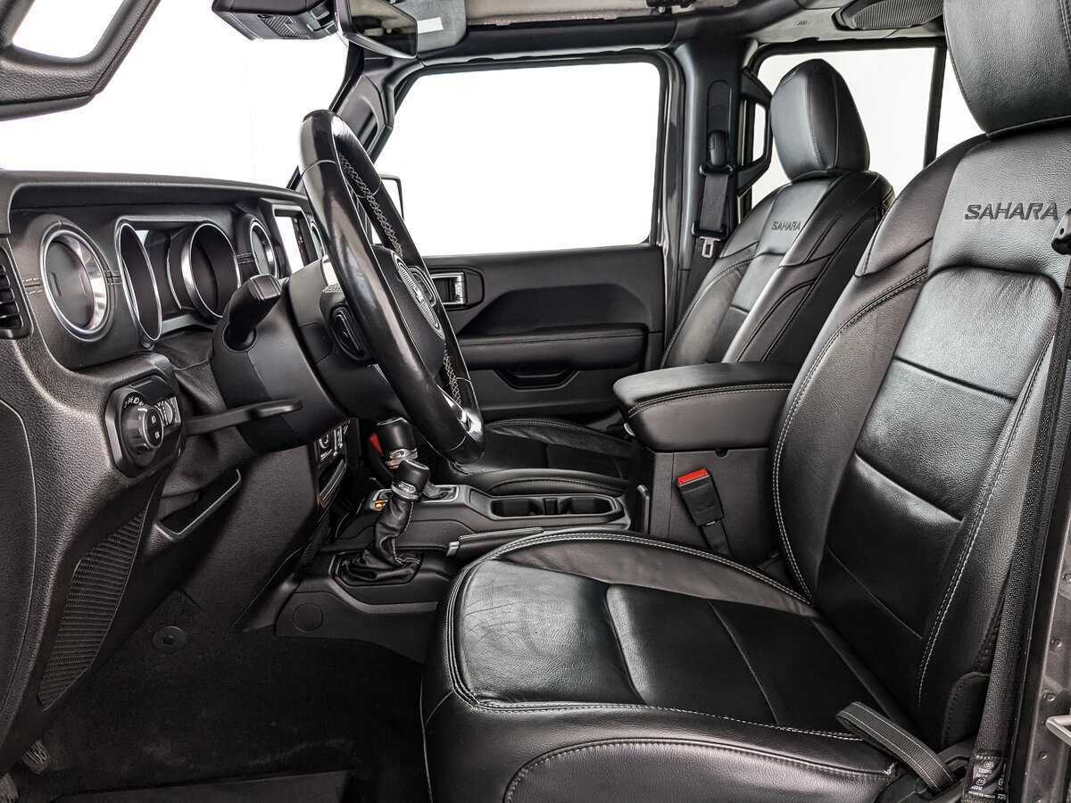 Jeep Wrangler с пробегом — 2019 год. Фото: #15