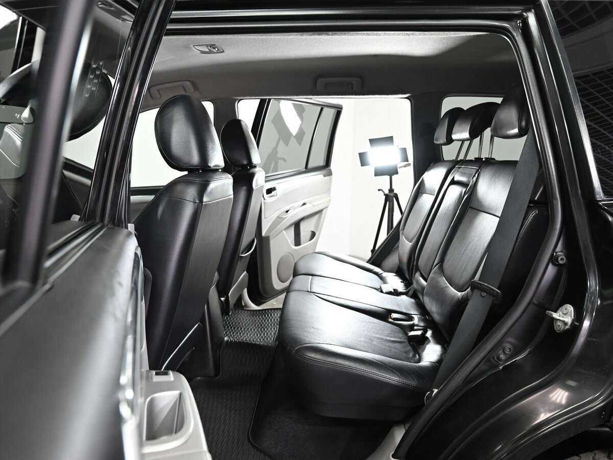 Mitsubishi Pajero Sport с пробегом — 2010 год. Фото: #5