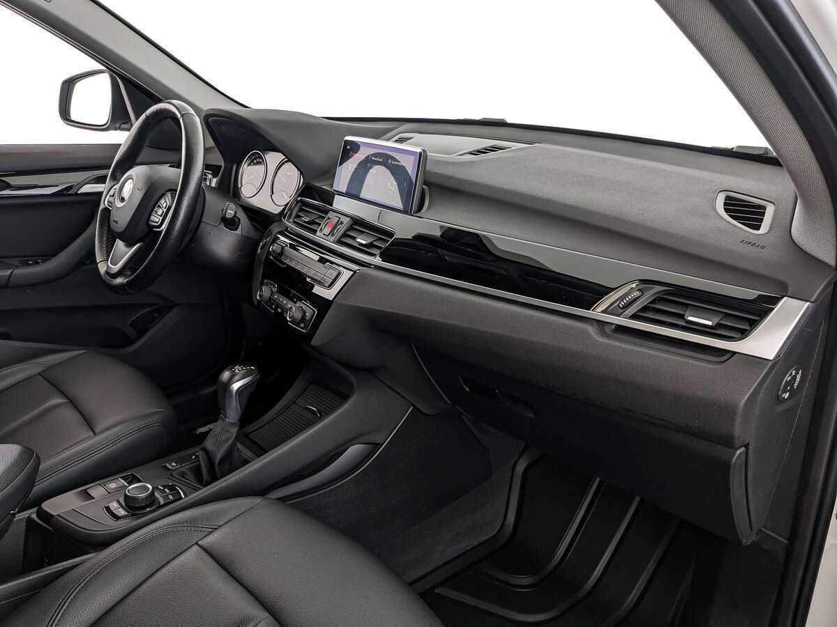BMW X1 с пробегом — 2019 год. Фото: #10