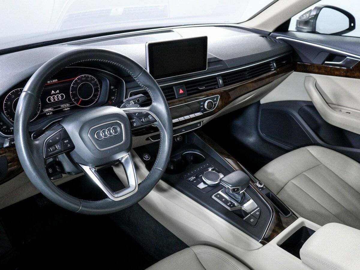 Audi A4 с пробегом — 2016 год. Фото: #13