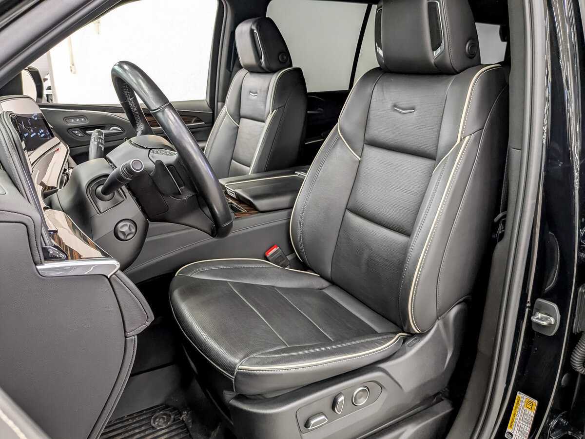 Cadillac Escalade с пробегом — 2021 год. Фото: #17