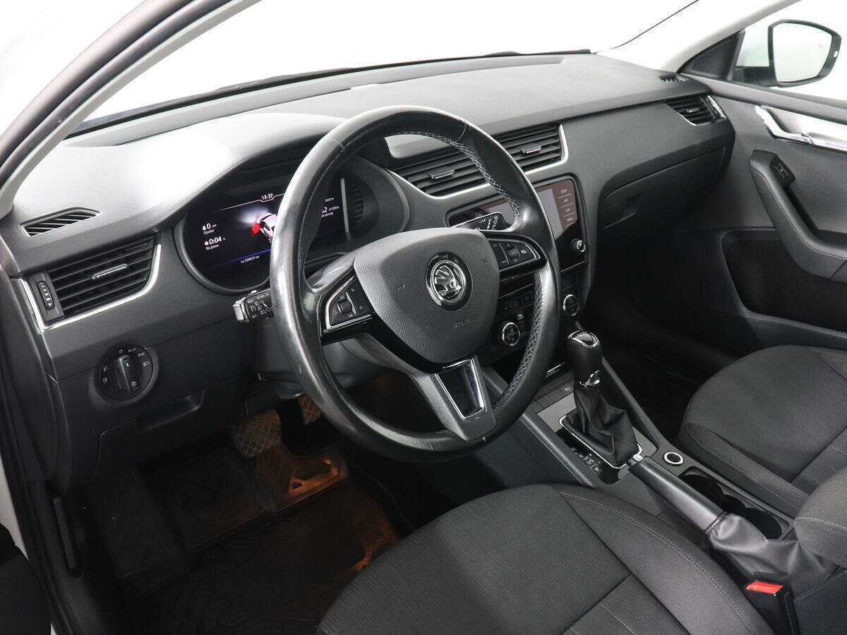 Skoda Octavia с пробегом — 2018 год. Фото: #8