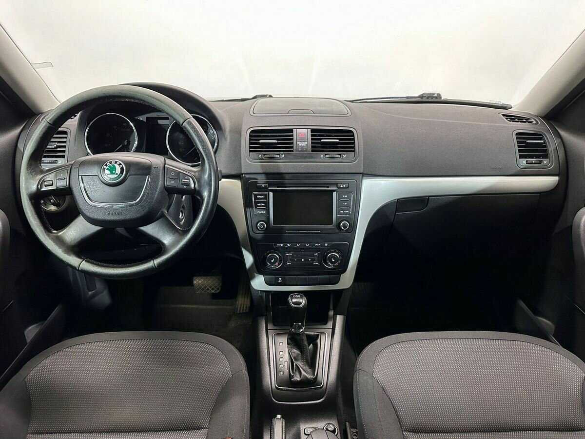 Skoda Yeti с пробегом — 2014 год. Фото: #8
