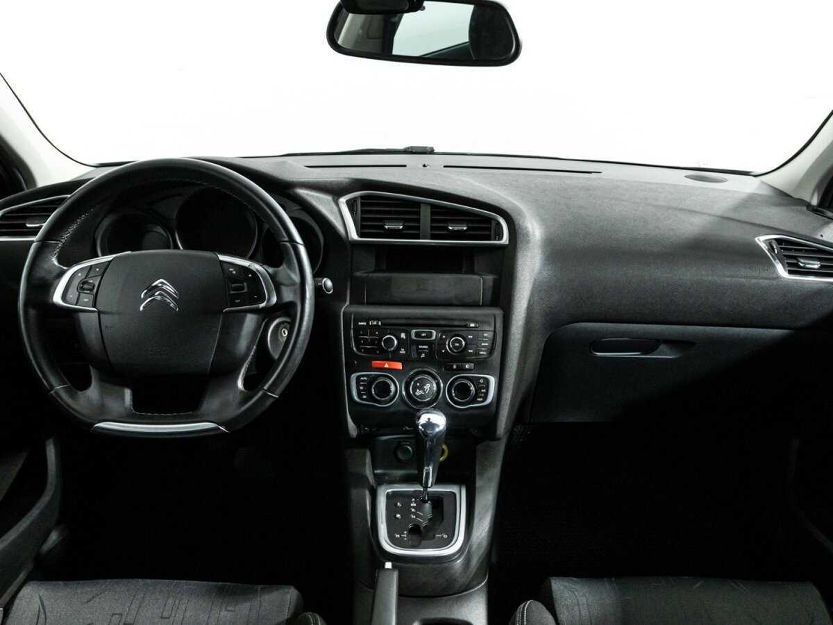 Citroen C4 с пробегом — 2011 год. Фото: #12