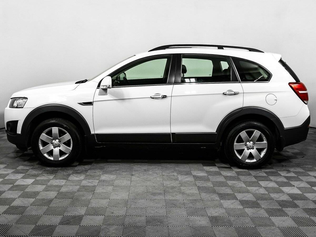 Chevrolet Captiva с пробегом — 2014 год. Фото: #7