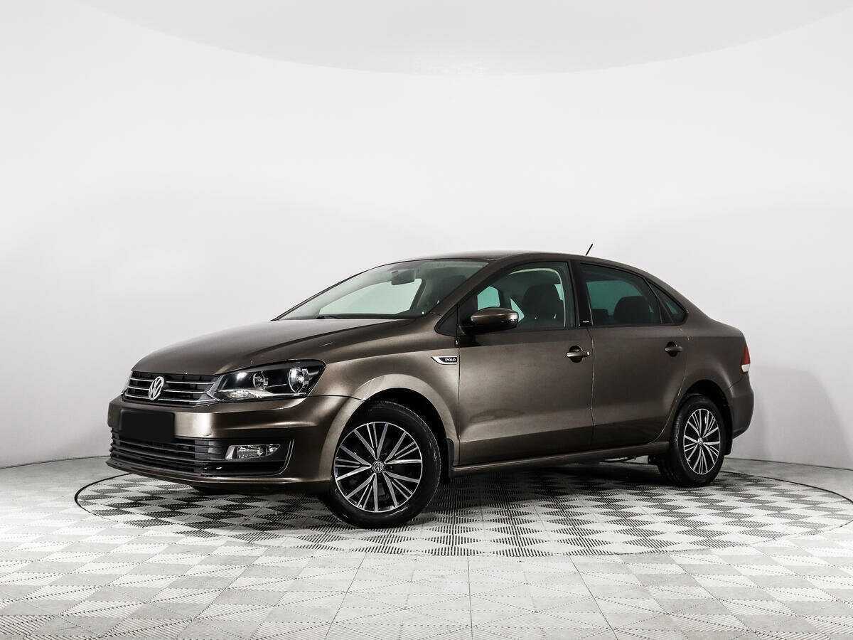 Volkswagen Polo с пробегом — 2016 год. Фото: #0