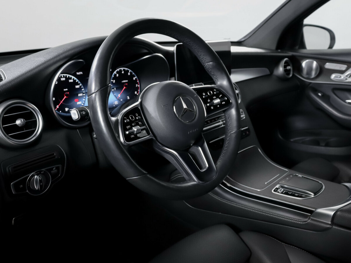 Mercedes-Benz GLC Coupe с пробегом — 2019 год. Фото: #12