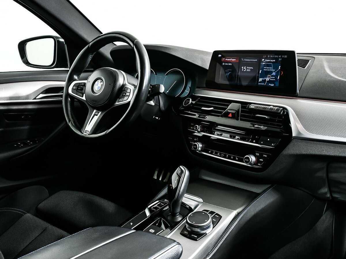 BMW 5 серии с пробегом — 2017 год. Фото: #8