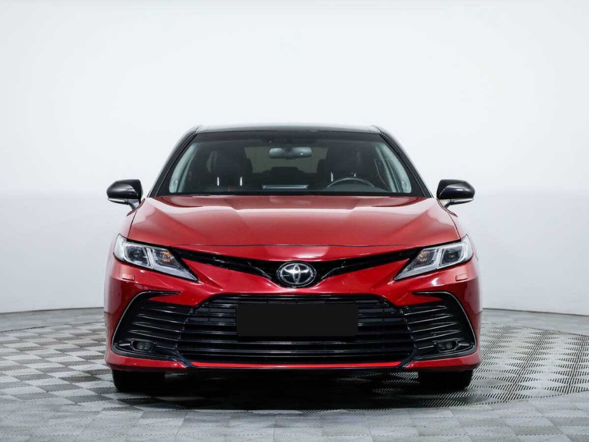 Toyota Camry с пробегом — 2021 год. Посмотреть фото