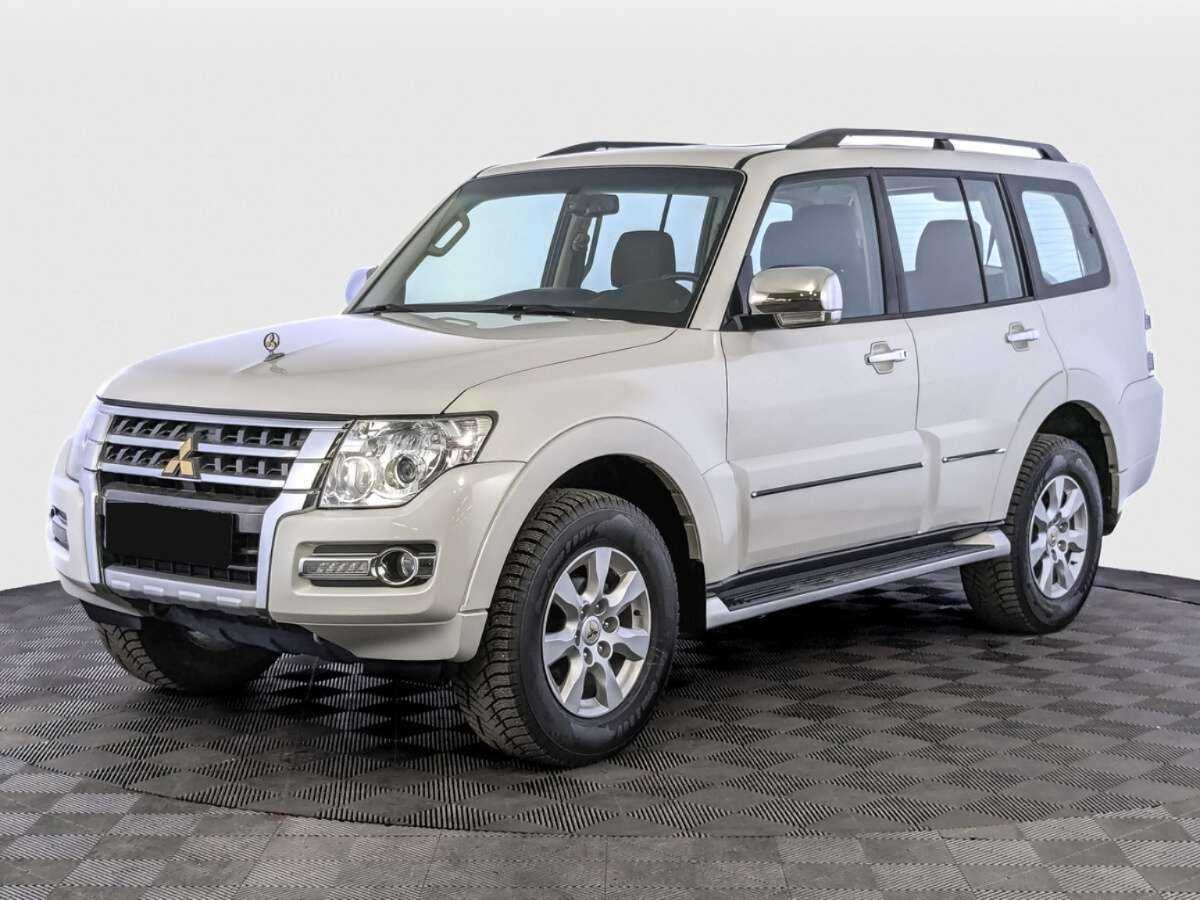 Mitsubishi Pajero с пробегом — 2021 год. Посмотреть фото