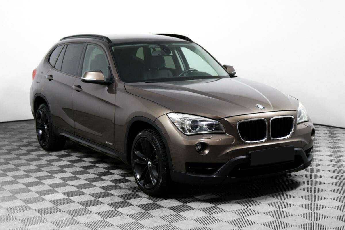 BMW X1 с пробегом — 2013 год. Фото: #2