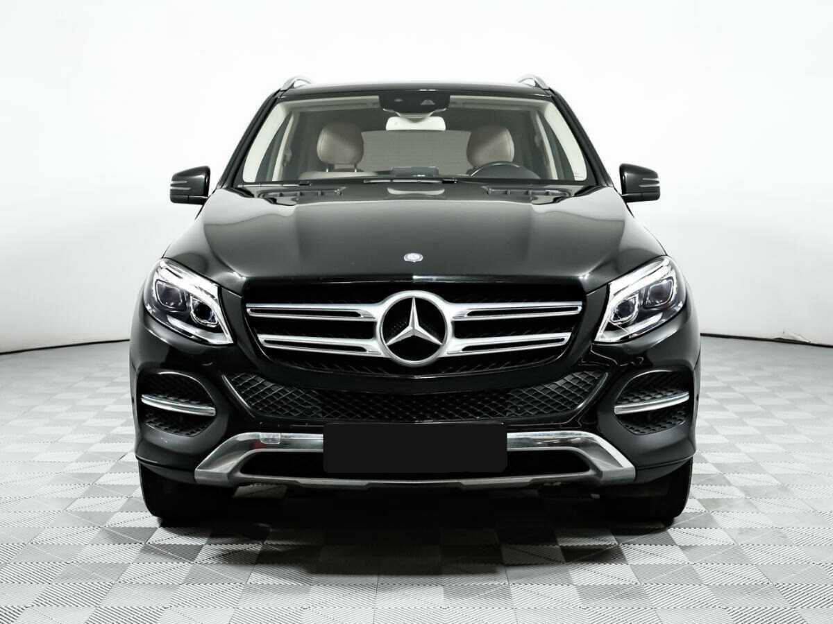 Mercedes-Benz GLE с пробегом — 2015 год. Фото: #1
